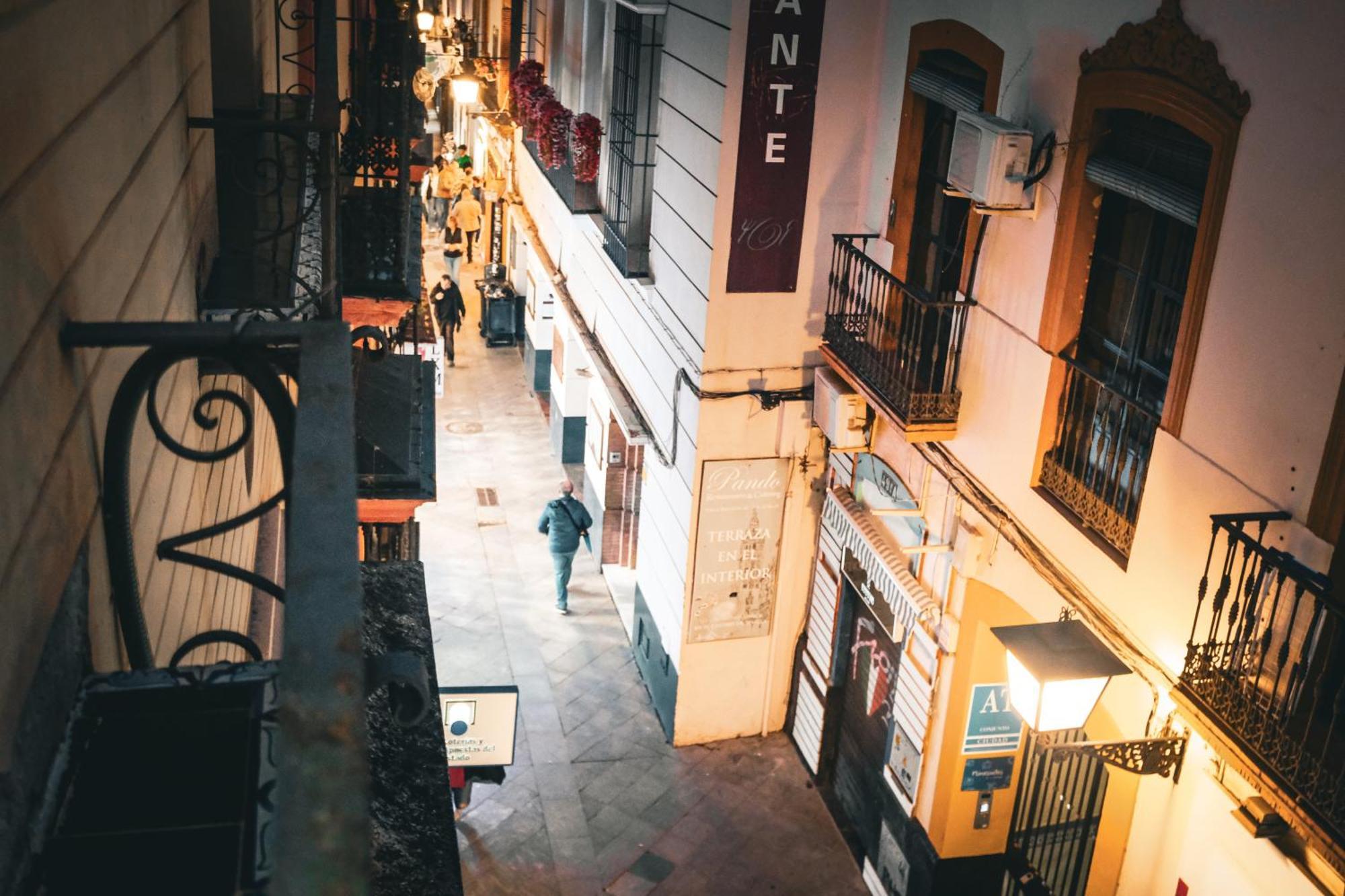 Apartamentos San Roque 塞维利亚 外观 照片