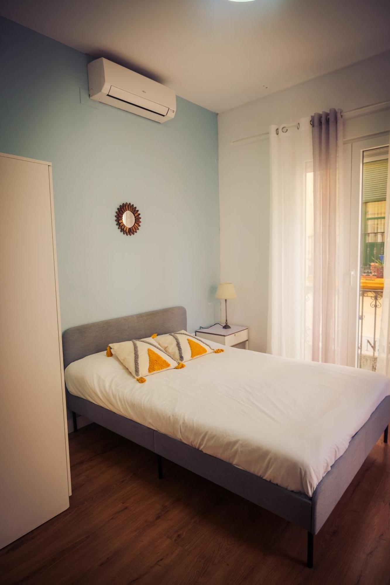 Apartamentos San Roque 塞维利亚 外观 照片